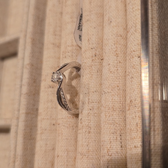 KOHL'S 1/5 CTTW DIAMOND 10K GOLD RING SIZE 7 - Picture 12 of 14